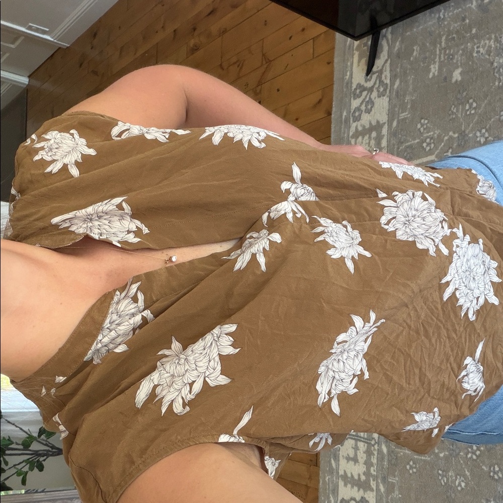 Vince silk Brown Floral Cap-Sleeve Blouse medium - Picture 2 of 5